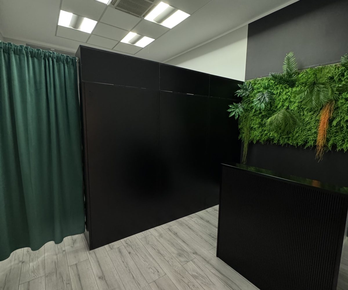 Recepcja Modern Robotnicza